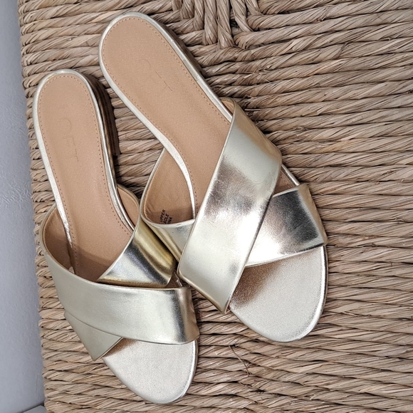Loft metallic gold size 6 flats - Picture 2 of 5
